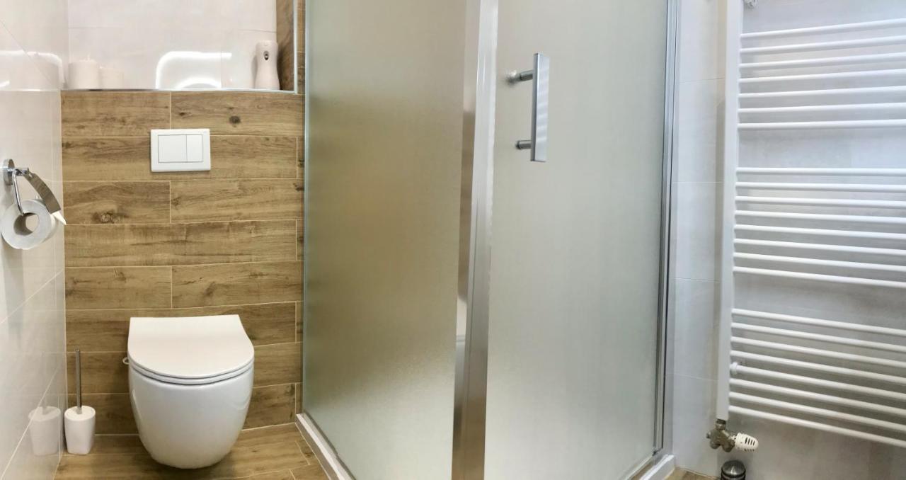 Apartman Dagmar เบเชนยอวา ภายนอก รูปภาพ