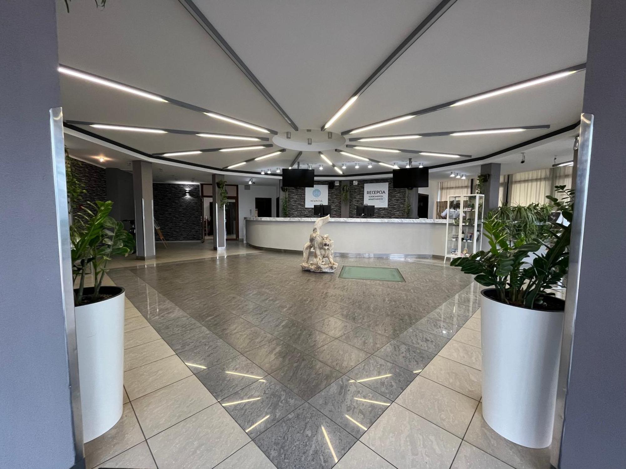 Apartman Dagmar เบเชนยอวา ภายนอก รูปภาพ